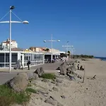 Centre Port Cap D'agde - La Desirade אגדה