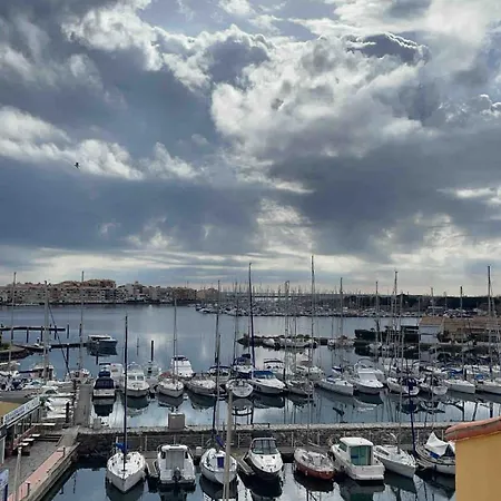Centre Port Cap D'agde - La Desirade